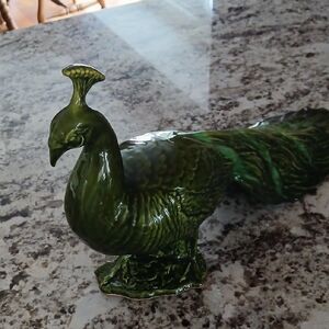 Retro Elegant Green Peacock Figurine